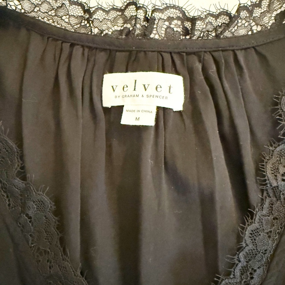 Velvet By Graham And Spencer Lace Trim Crossover Top - Picture 5 of 7